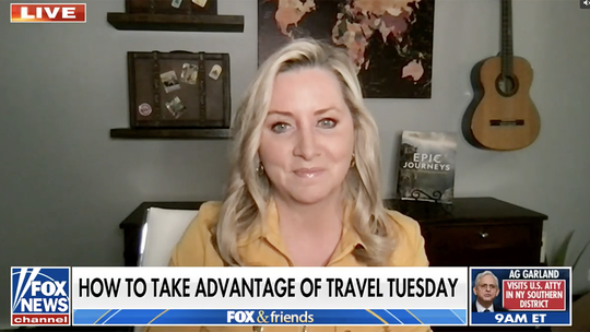 3 hacks for finding the best deals on Travel Tuesday, according to a travel expert